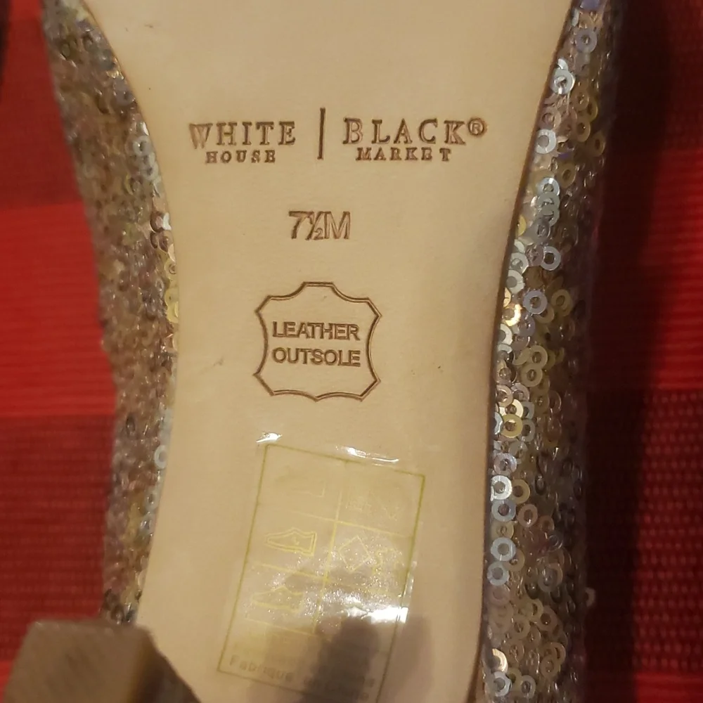 White House Black Market champagne gold sequined heels - Picture 3 of 7